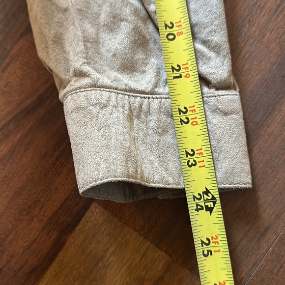 VTG Maus & Hoffman Tan Faux Suede Leather Safari Button Down Mens Shirt Size L - Picture 8 of 11